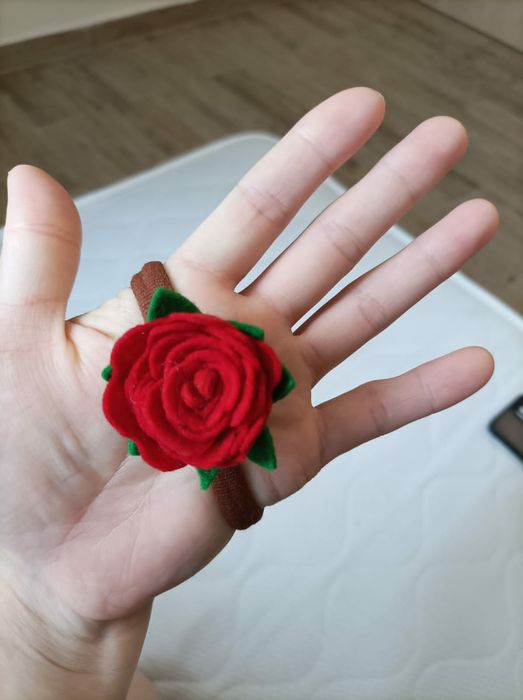 Продаю ручной изделия