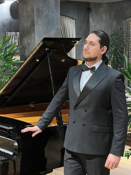 Пианист музыкант,премиум класс !! Элитная музыка