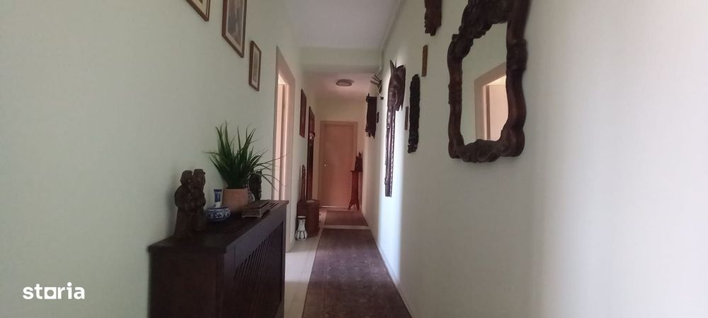 Faleza Nord, bloc 2015 vedere catre mare si lac — fotografia 3
