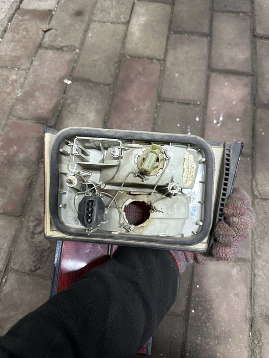 Задняя оптика бмв Е34