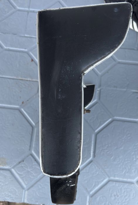 Столик для кабины