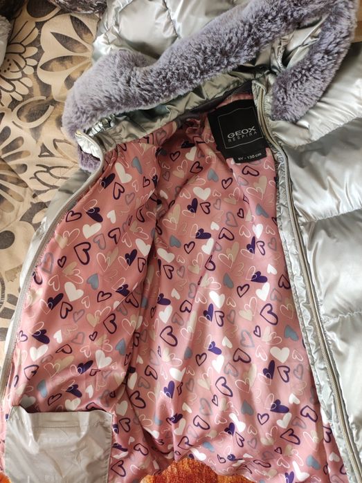 Детский пуховик.