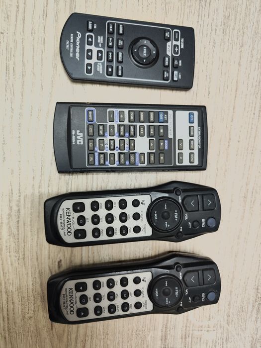 Пульт управления на магнитолы