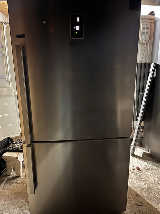 Холодильник BEKO в отличном состоянии