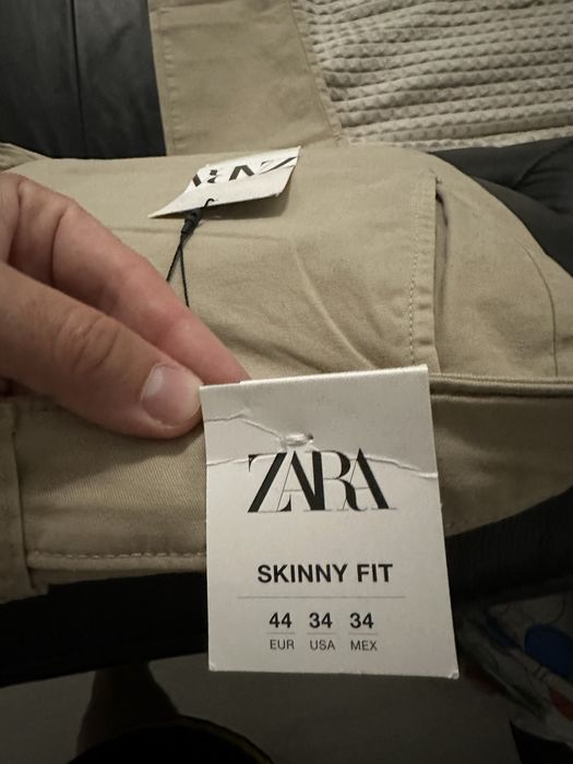 Pantaloni chino Zara crem skinny fit