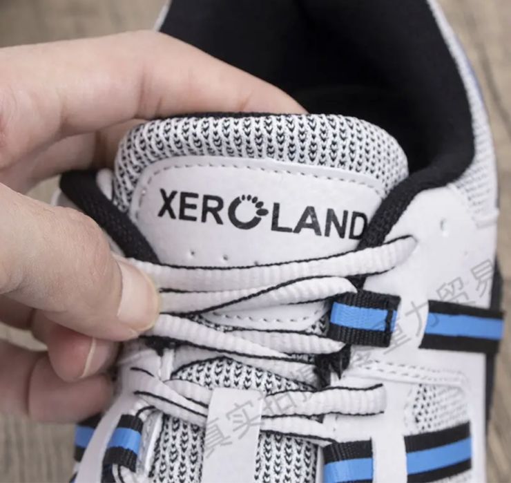 Кроссовки босоногие