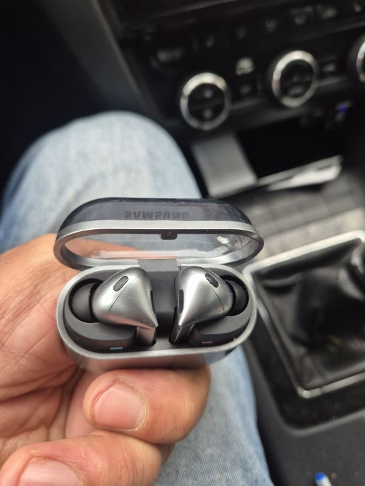 Vănd căști samsung