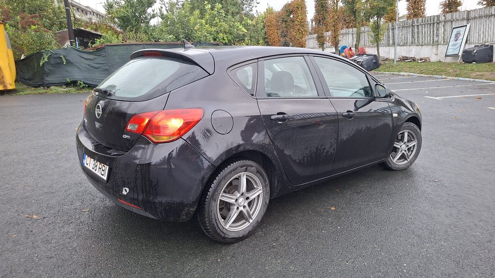 OPEL Astra 2010 — imagine 3