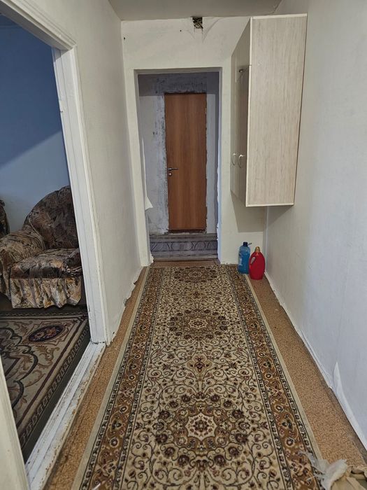 Продам 4 комнатную квартиру 5а