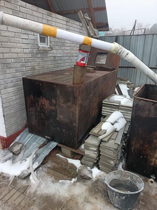 Емкость под воду или комбикорм