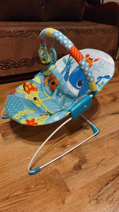 Balansoar cu vibrații bebelusi