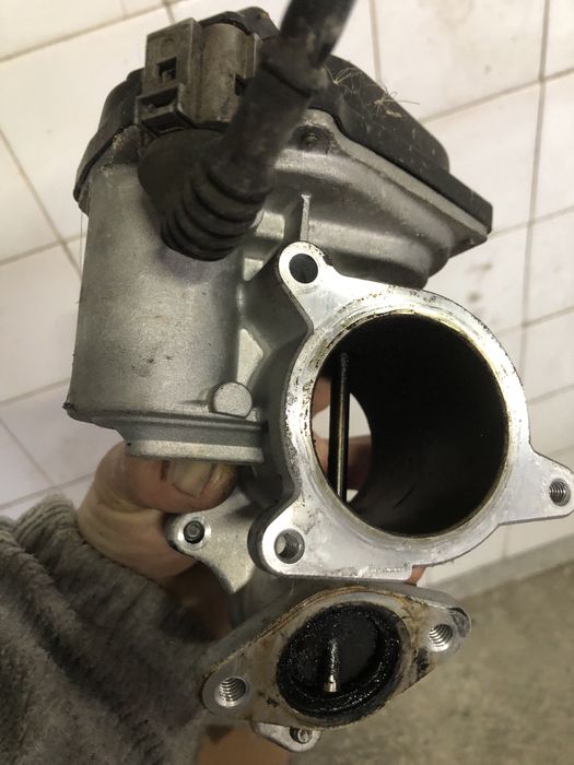 Дросели за Ауди 2.0 тдй