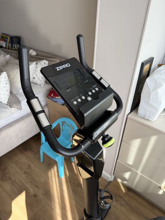Bicicleta fitness electromagnetica Zipro Rook