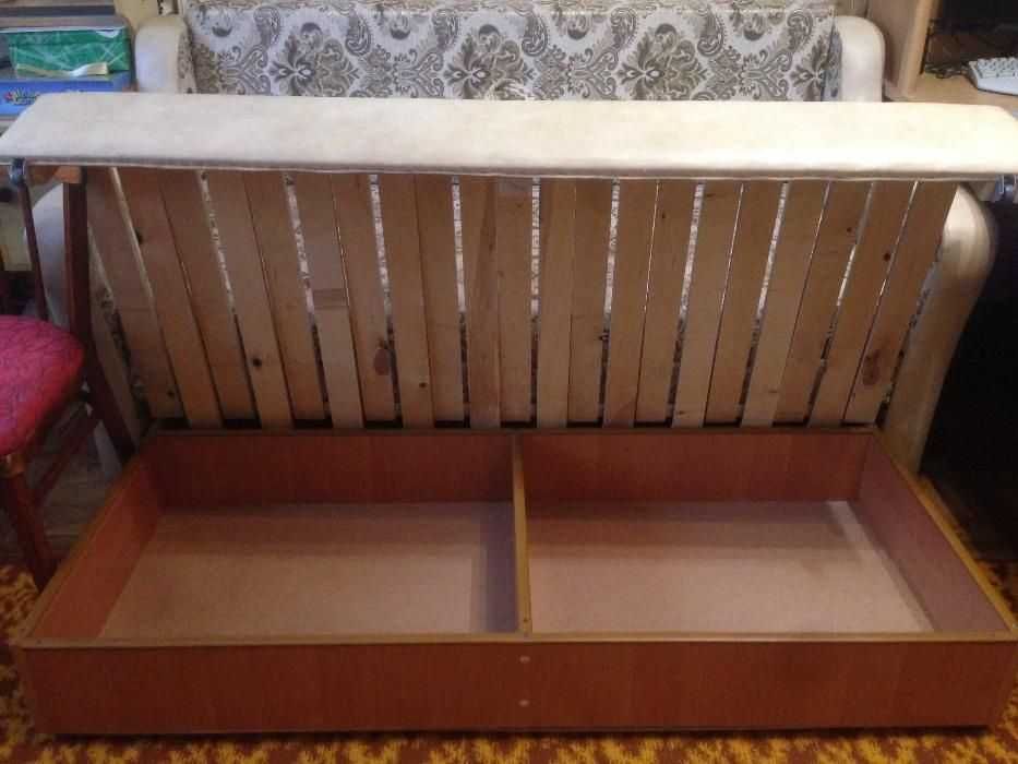 Диван раскладной б/у