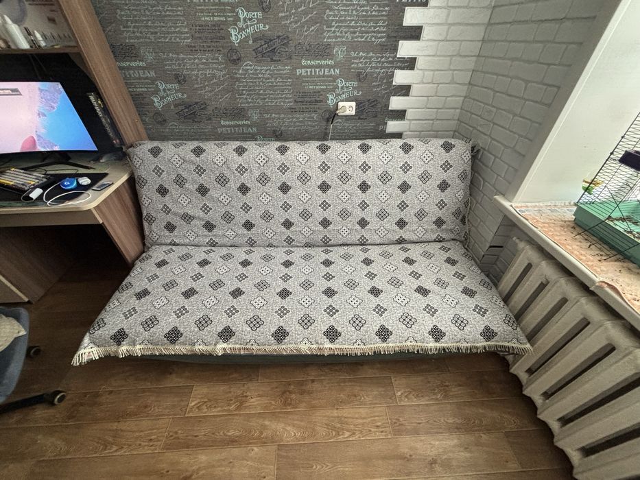 продам диван-книжка