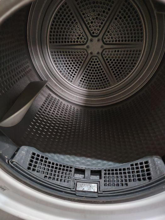 Uscător de rufe Whirlpool