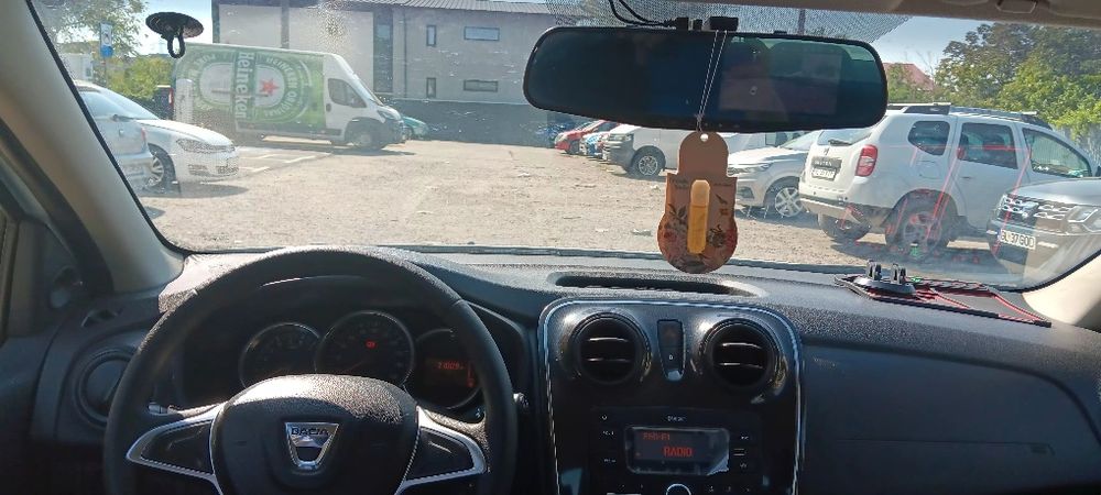 Dacia Logan ,an 2020,unic proprietar,carte service,, 2 chei,închidere  centralizata, aer condiționat, geamuri ,  motor 999 ,fără evenimente