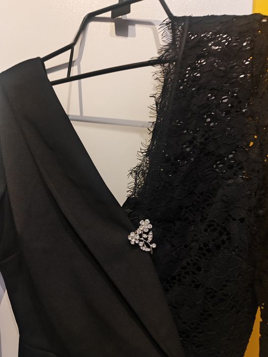 Чисто нова Черна елегантна рокля