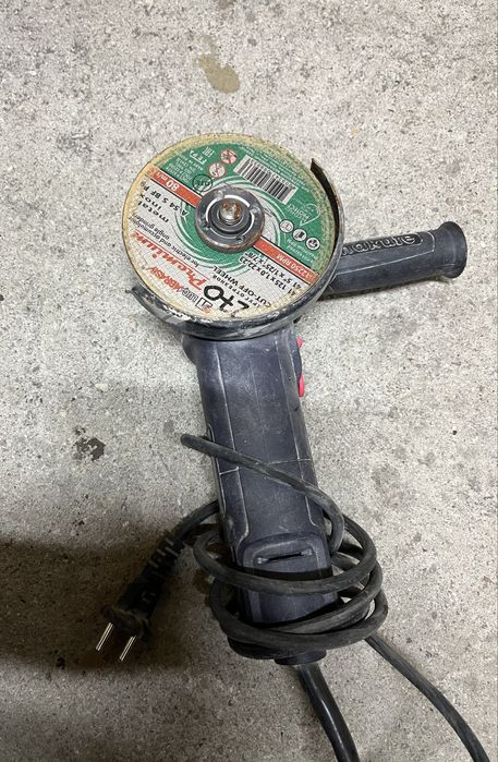 УШМ (болгарка) Makute AG009