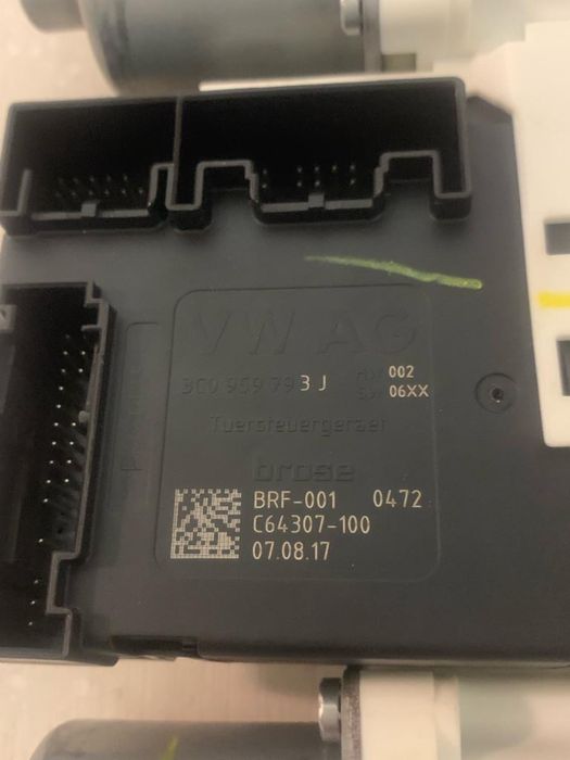 Motoras macara geam VW Jetta 2017