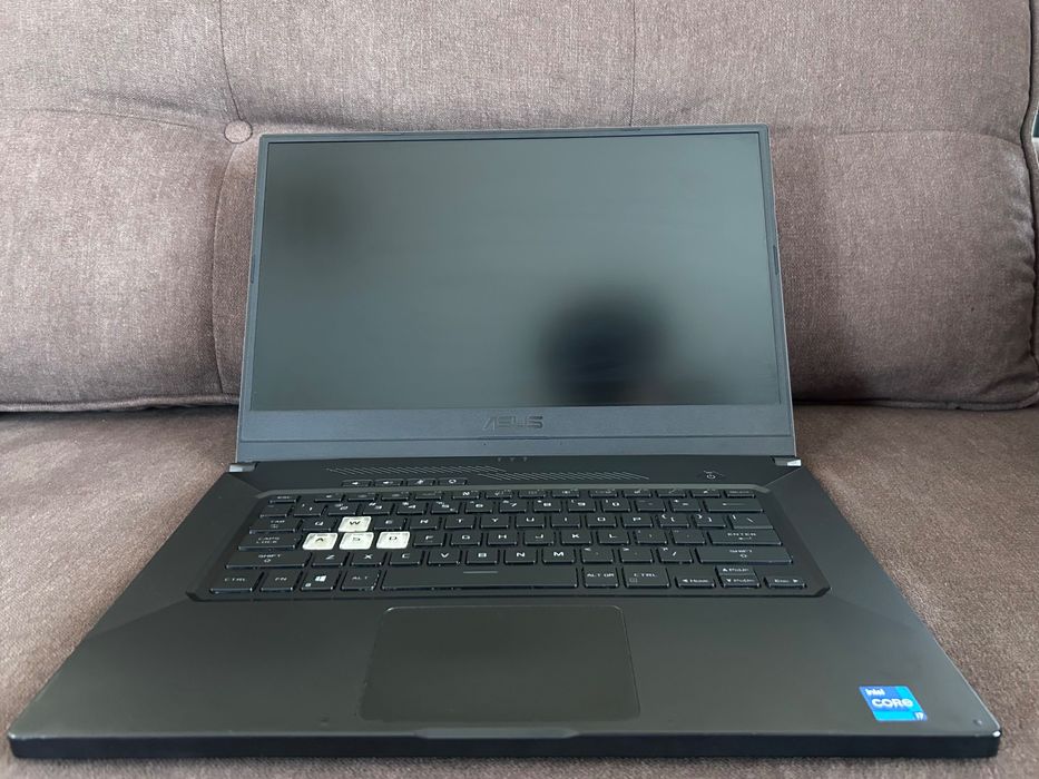 Laptop Gaming Asus TUF Dash F15 15.6" i7-11370H 3.3GHz 16GB RAM 512GB SSD GeForce RTX 3070