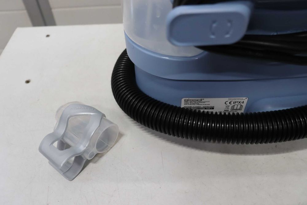 BISSELL SpotClean 4103N перяща прахосмукачка за почистване на тапицерии, килими, идеално за бързо почистване, мобилна, за мокро почистване