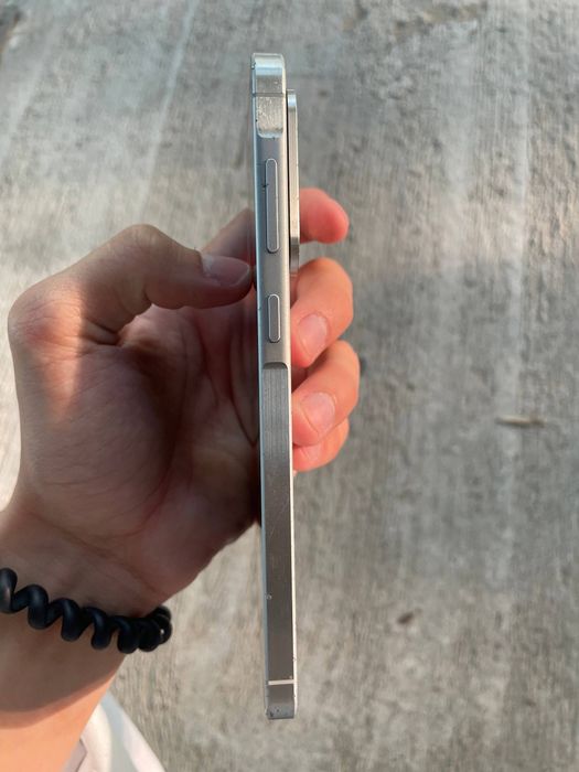 продается Samsung A56 8/256