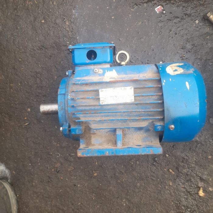 Эл двигатель 4-2880 об/мин.