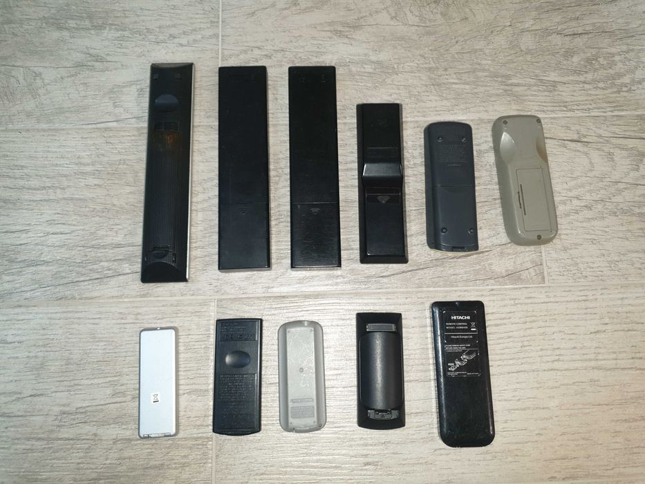 Periferice Telecomanda televizor Sony sistem audio Panasonic JVC