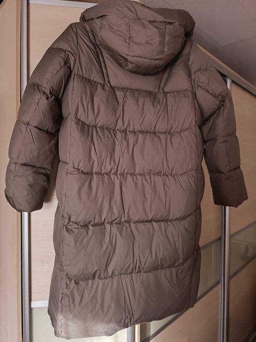 Продам женский пуховик