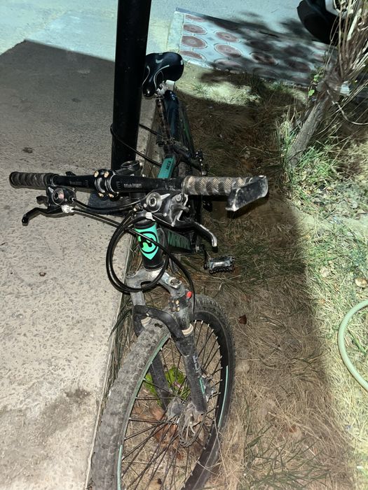 Велосипед ………….,