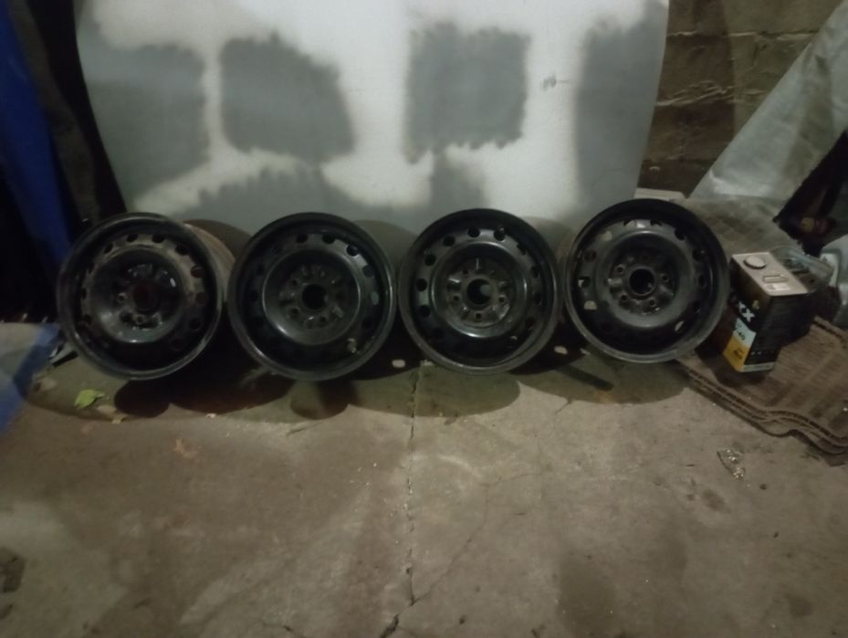 Диски от Тойота Карина Е