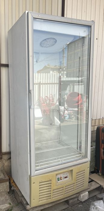 Продам оборудование для магазина