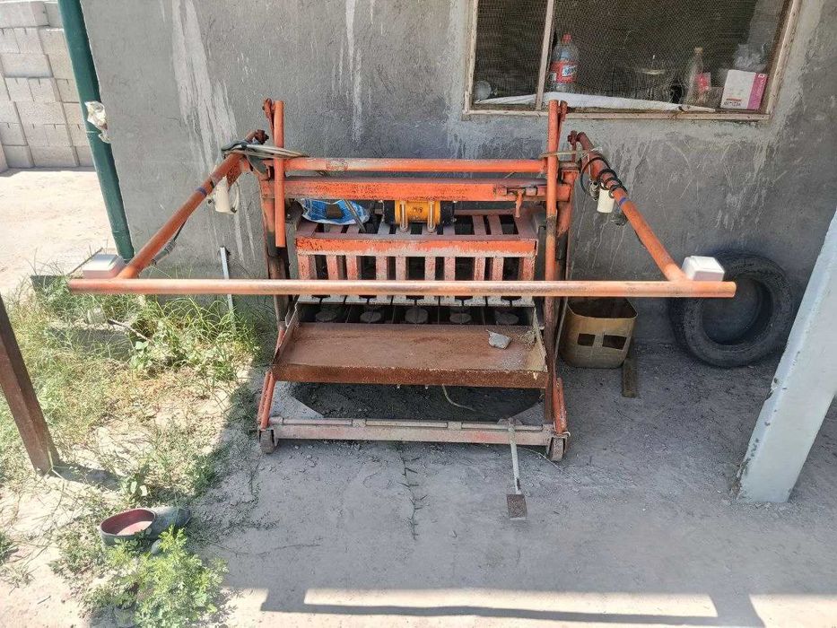 Blok g'isht aparat sotiladi