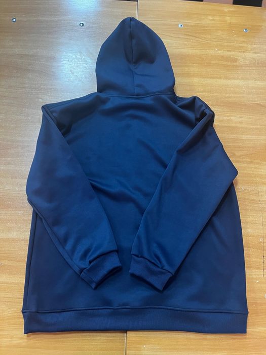 Продается худи/толстовка Boss