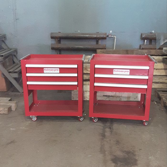 Инструментальные тележки