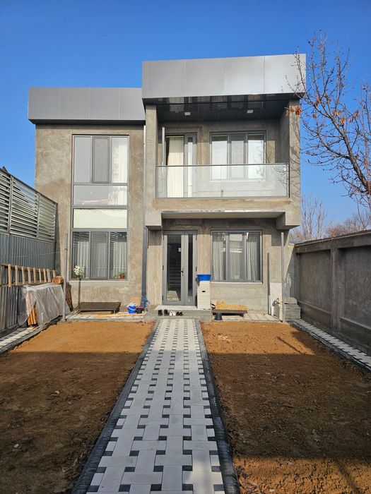 Евро дом. "High Town" City. 3 уровня