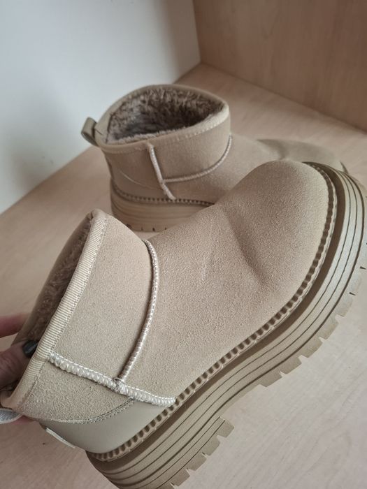 Продам угги женские