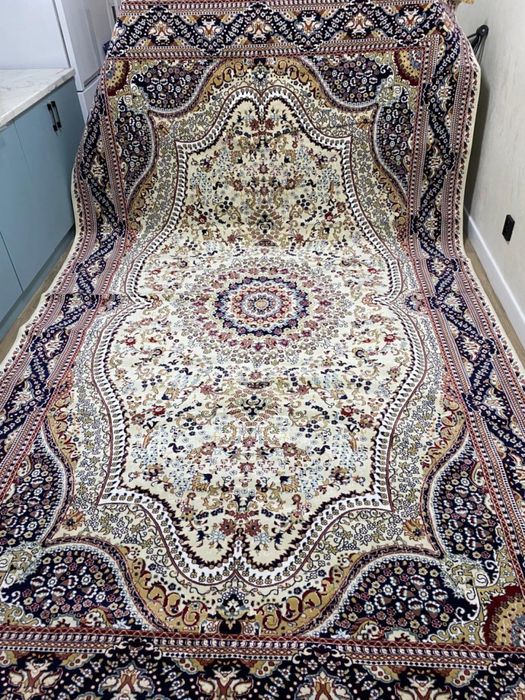 Продам новый ковер