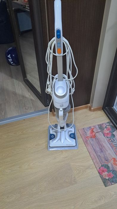 Vand/inchiriez Aspirator cu abur Rowenta