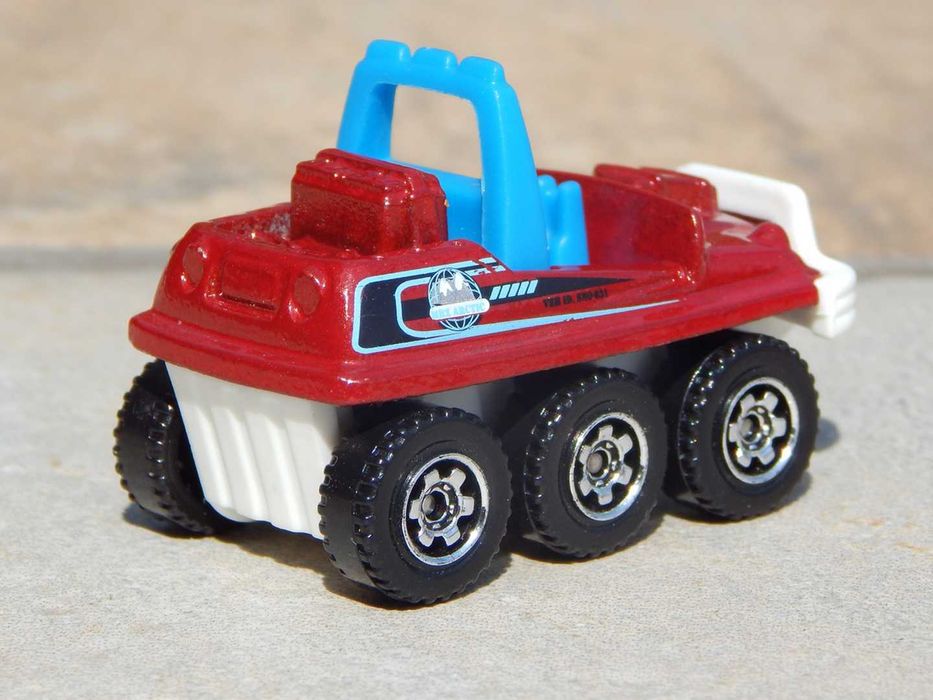 Macheta buggy ATV 6x6 MBX Arctic Matchbox Mattel 2011
