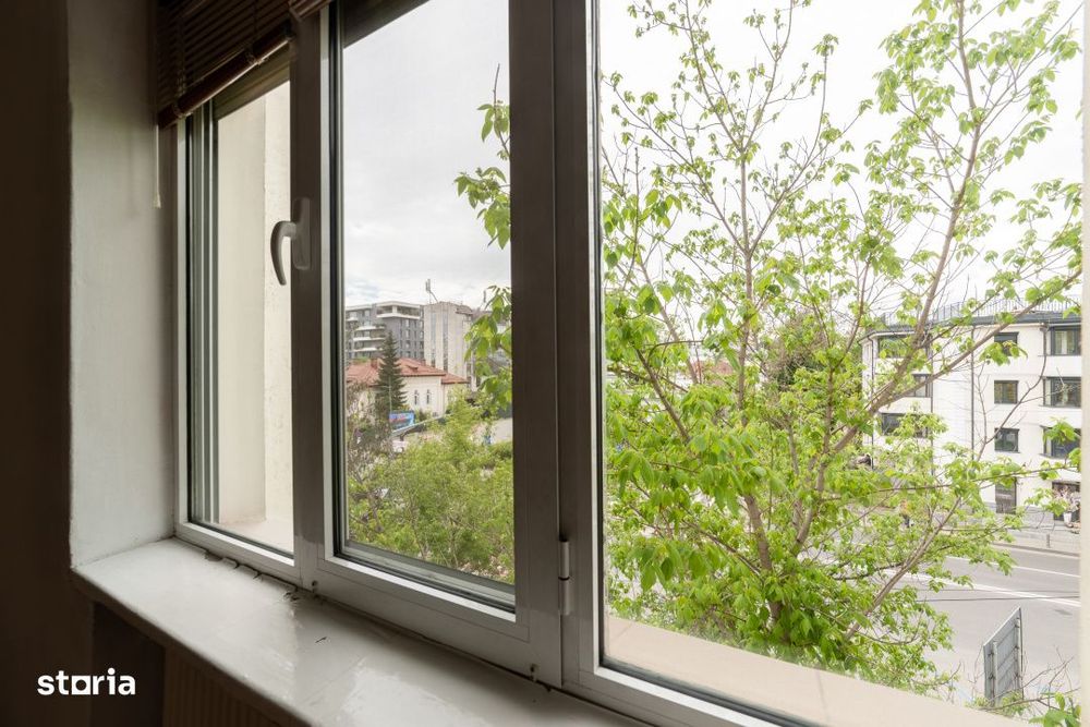Apartament 2 camere et 3/4 Central, Pitesti