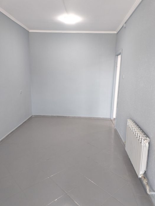 Сдам 4ком нежилое помещение