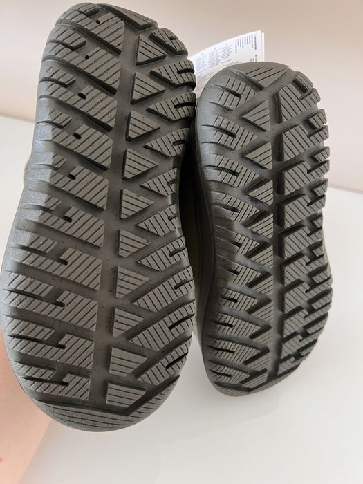 Нови детски ботуши Adidas winterplay - размер 29