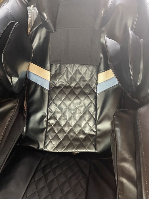 Массажное кресло