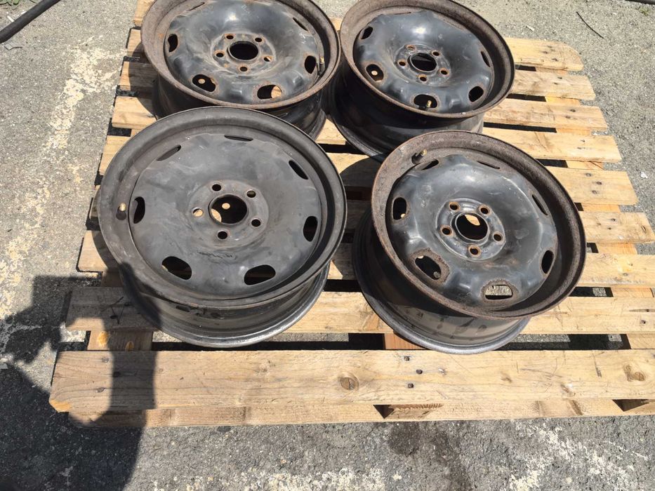 14 цола 5 х 100 мм Шкода Румстер - 6 Инча / ЕТ 37