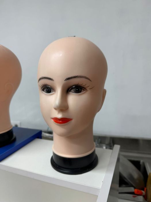 Манекен голова продается