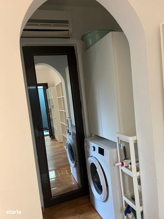 Inchiriez apartament 2 camere cu loc de parcare, zona Sud (Mausoleu)