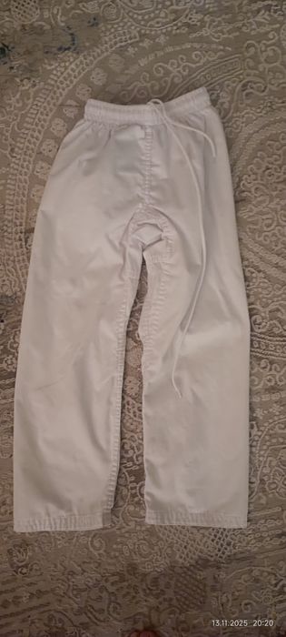 Продам кимоно для девочки