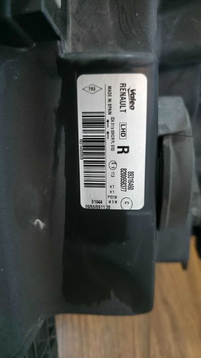 Десен фар за Renault Modus / Рено Модус 2009г.